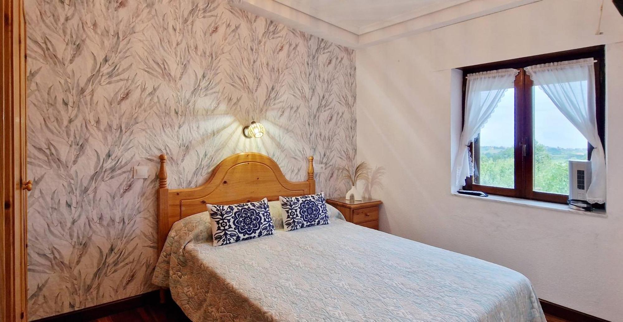 Cosma House Hotel Hinojedo Eksteriør billede