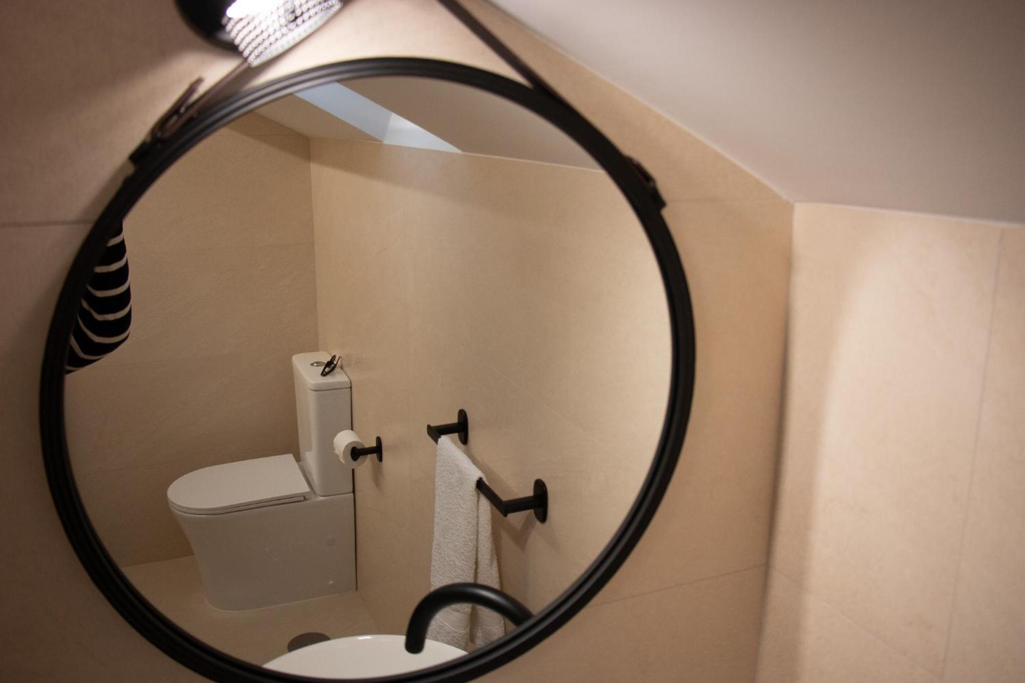 Cosma House Hotel Hinojedo Eksteriør billede